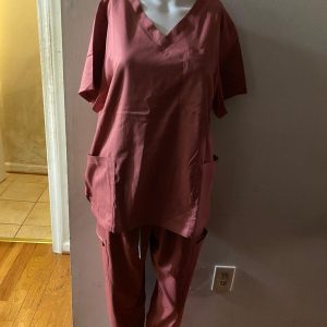 Scrubs – Peach Brown