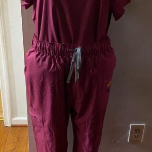 Scrubs – Fuchsia Purple
